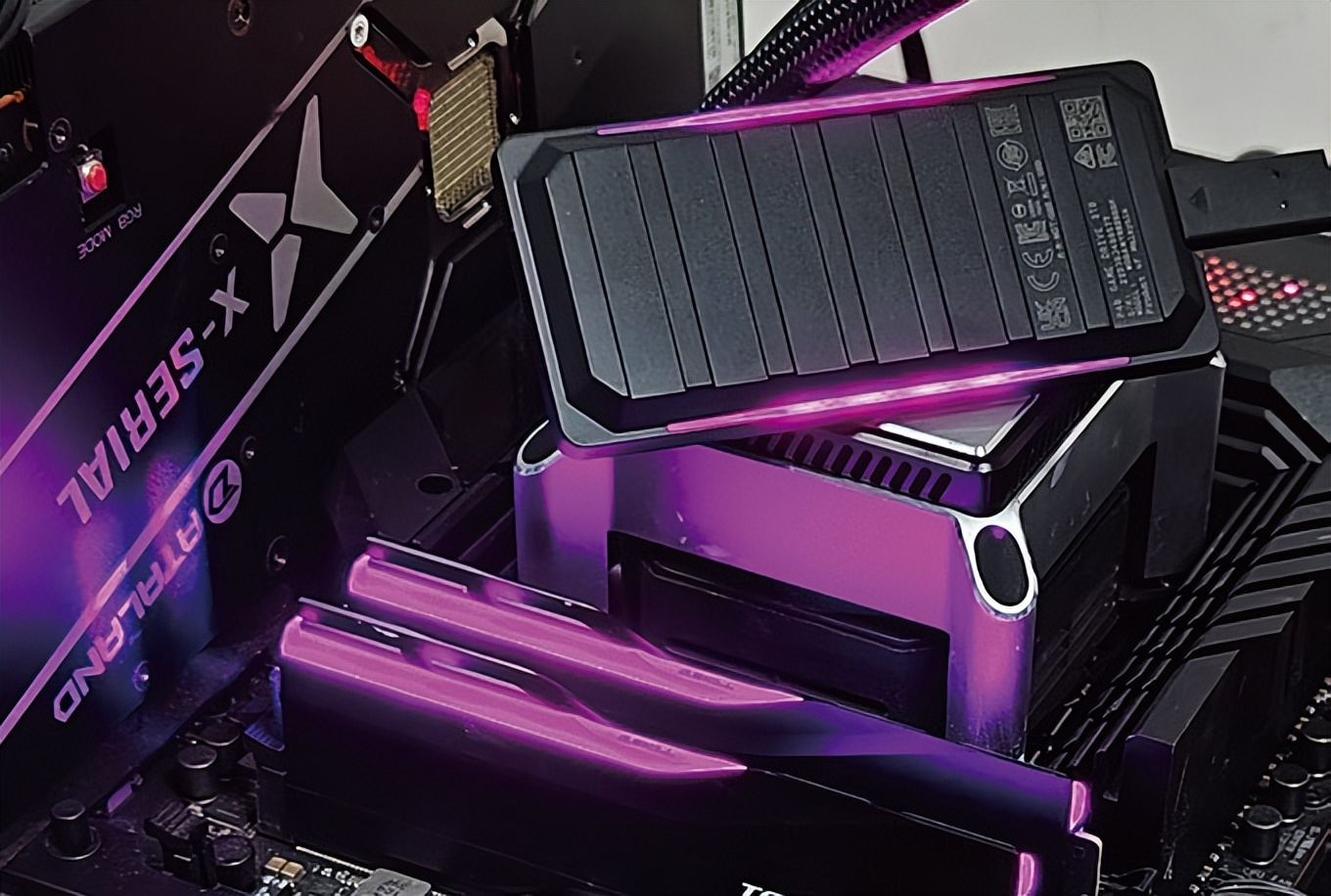 wdblackp50移动固态硬盘数据测评,wdp40固态硬盘