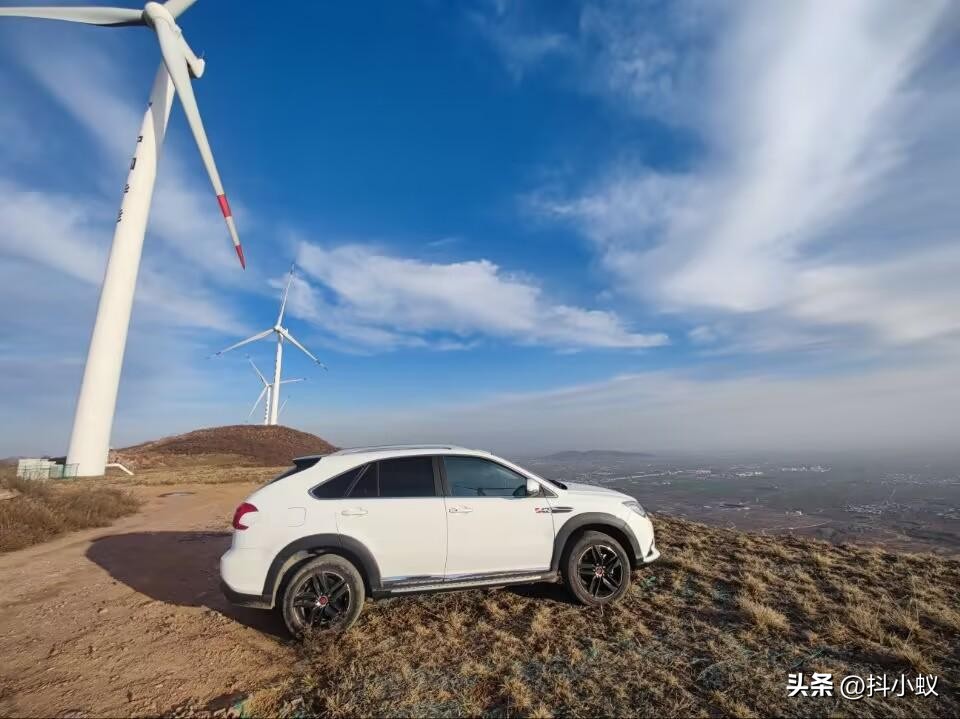 鄱阳湖风力发电转一圈几度电,风力发电转一圈发几度电多少钱