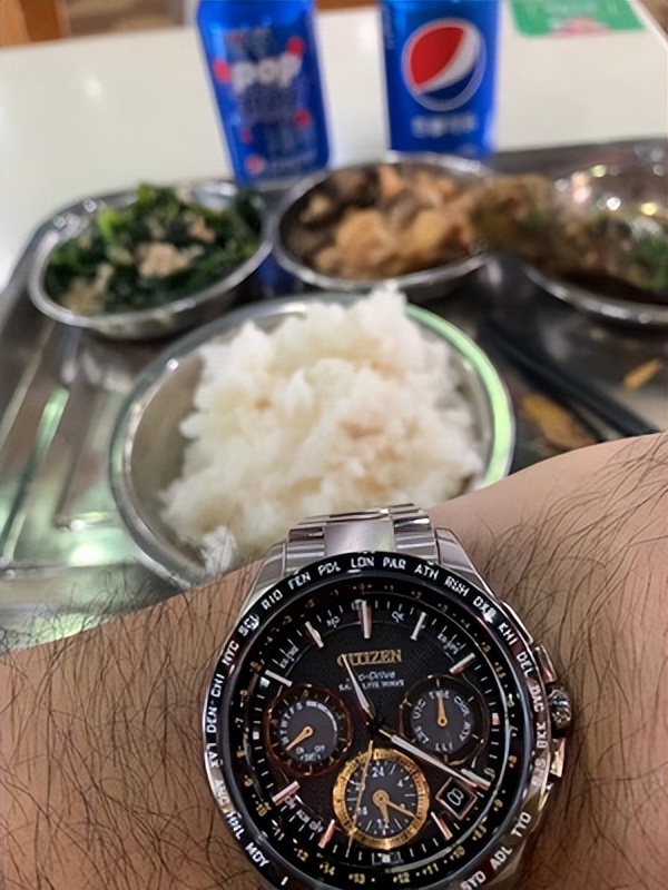 西铁城男表光动能哪款好,西铁城citizen光动能女表ex1480