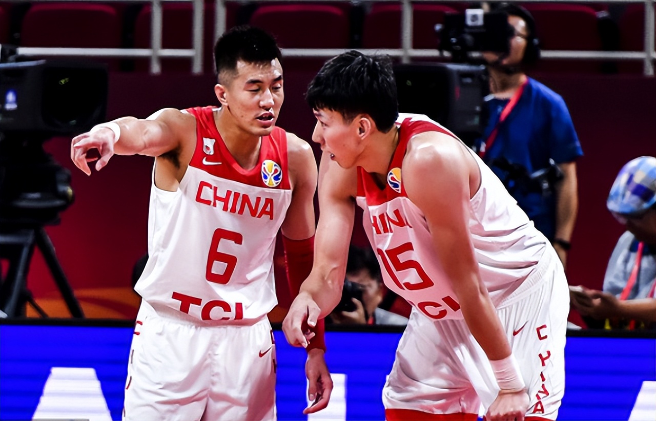 中国男篮姚明易建联现在怎么样,阿联姚明和周琦谁厉害