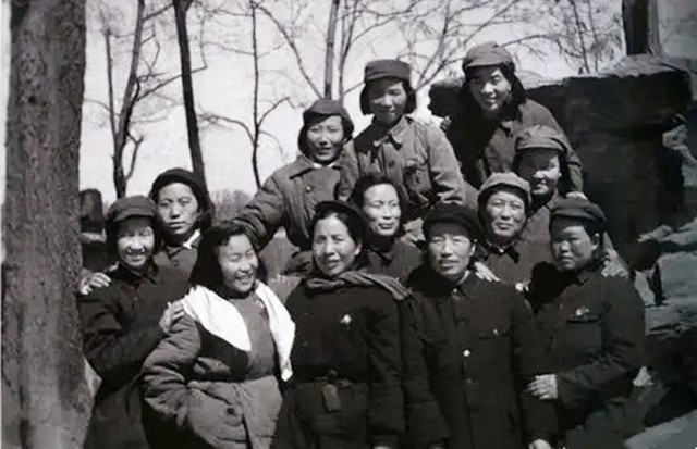 1934年长征前，陈毅找到*德朱**：我还要指挥作战，请不要把我留下