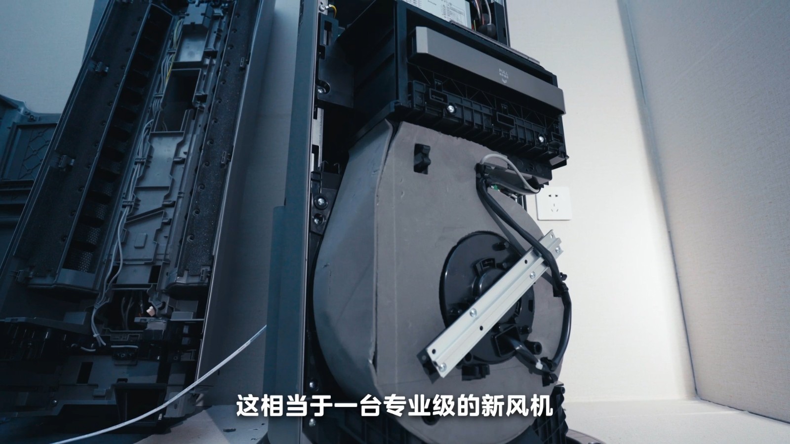 美的空调制造先进视频,美的空调深度解析