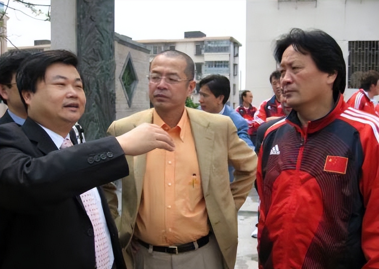 国脚价格变迁史：从25万到500万到如今一文不值，陈戌源功不可没