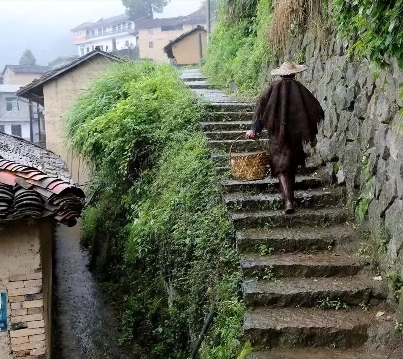 客家农村农具老物件,农村老物件斗笠蓑衣