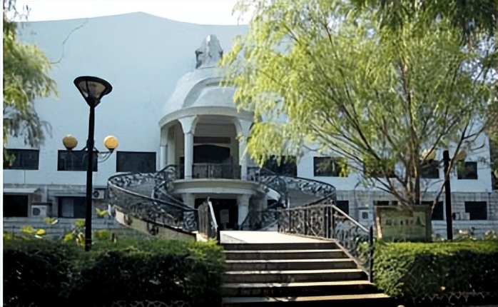 杭州哪个学校画室最好,知名美术高考十大画室排名