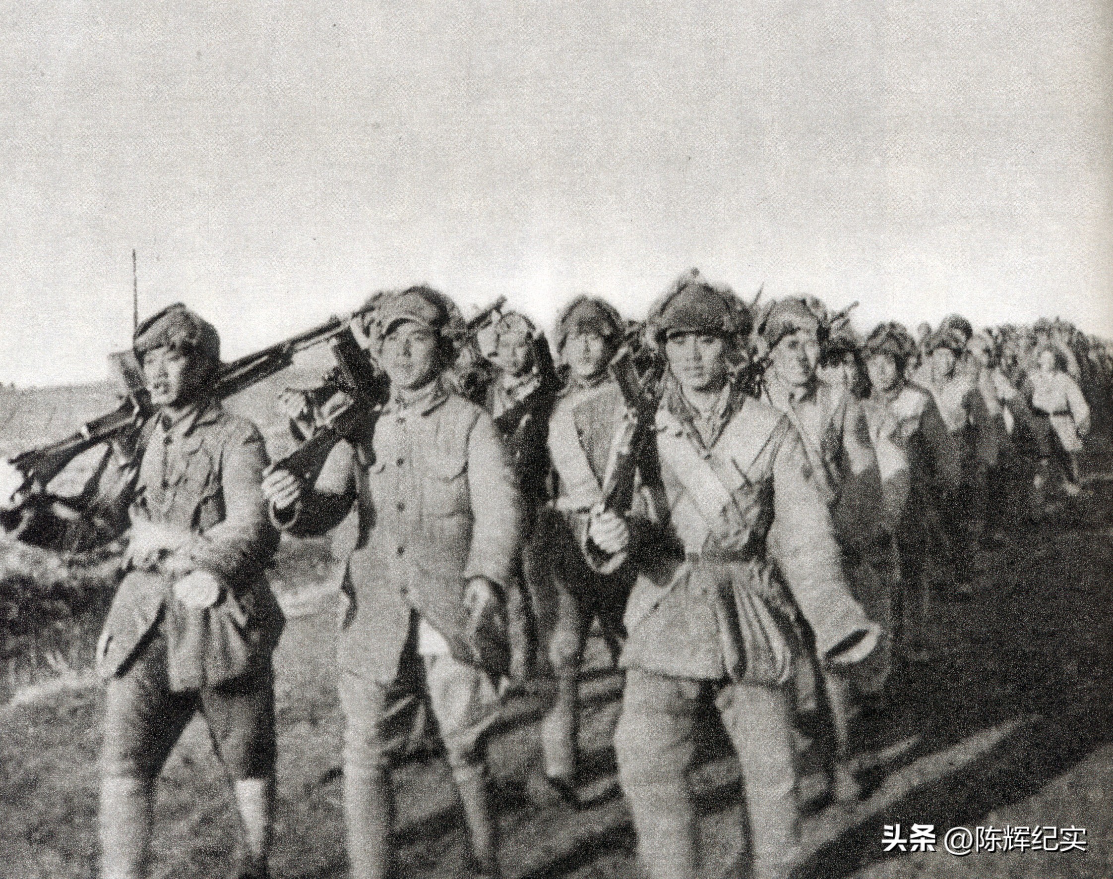 建设一支强大的现代化新型陆军,努力建设一支强大现代化新型陆军