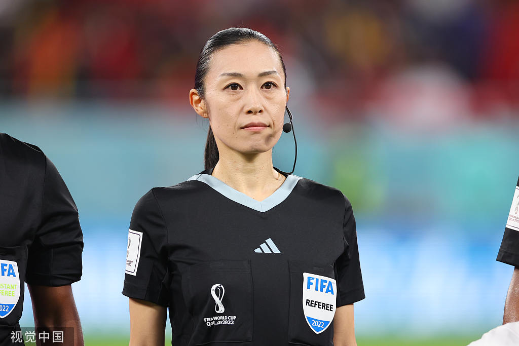 世界杯首个女性裁判组,世界杯首位女主裁来了