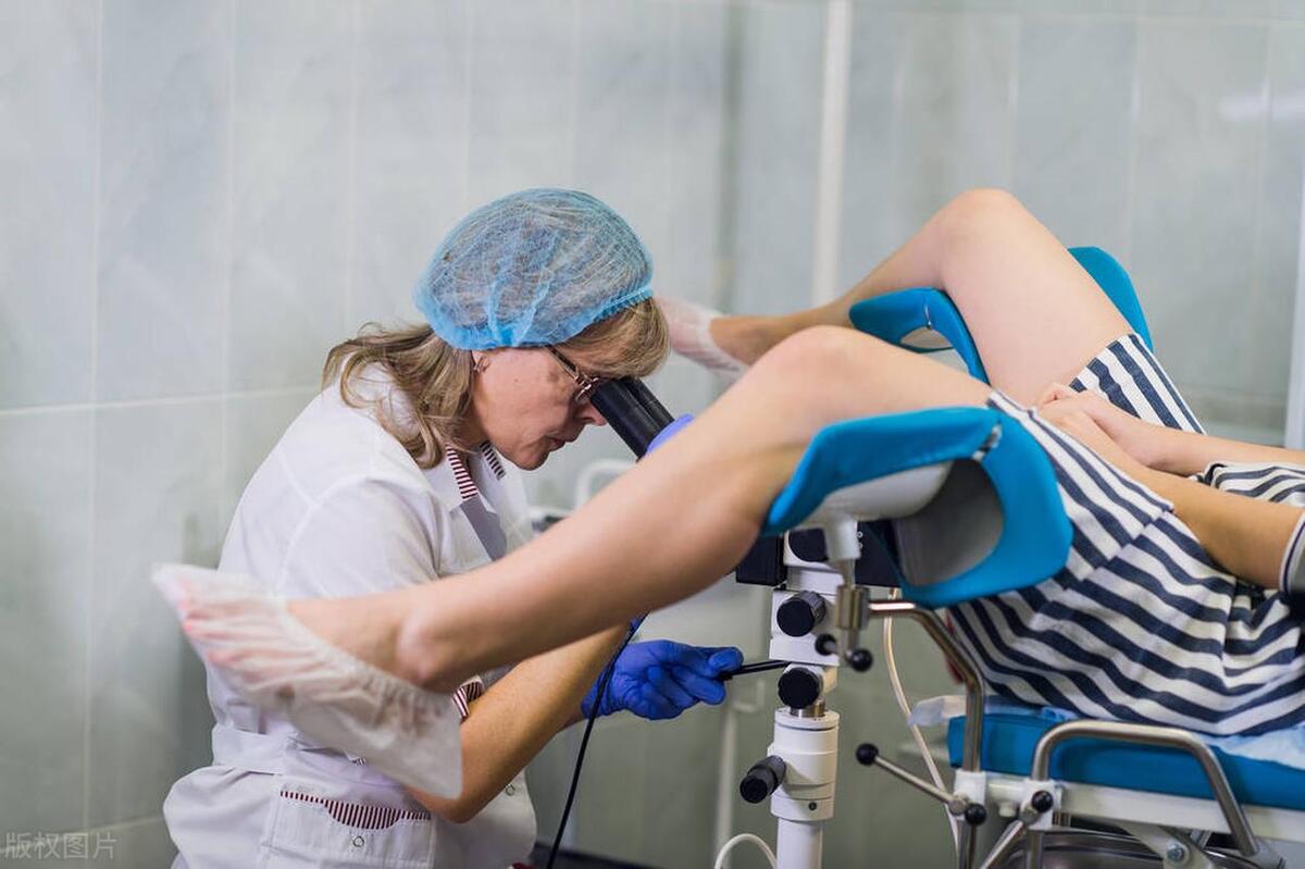 女人下身有异味,很臭?医生提醒:如果是这3种气味,一定要上心