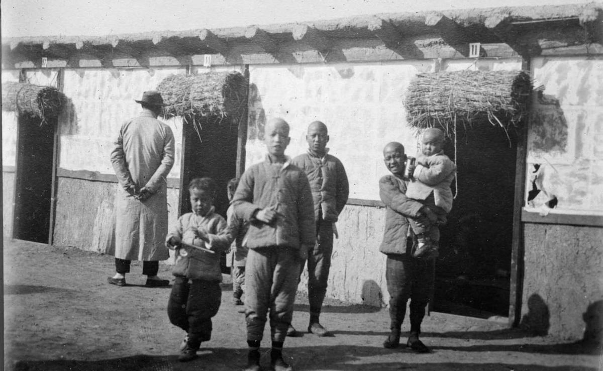 纳粹老照片犹太女人,真实的纳粹老照片