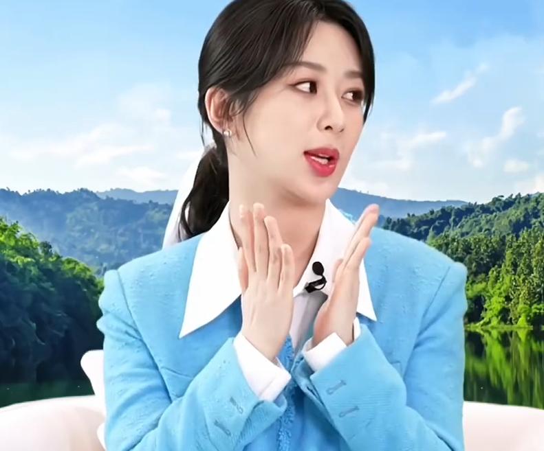 杨紫和刘亦菲对比照片,杨紫刘亦菲年轻时