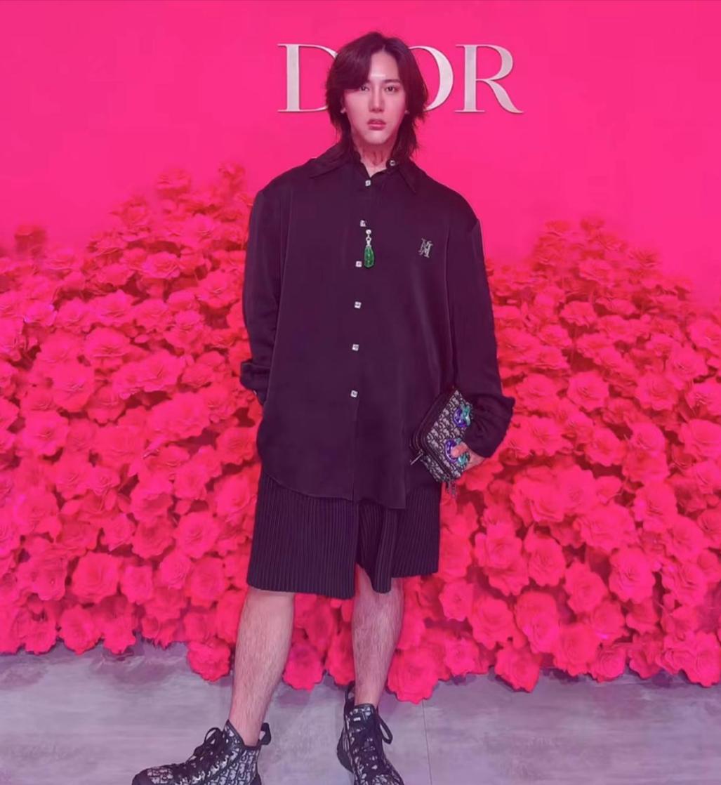 网红圈五大隐藏富豪：*冰白**坐拥上海豪宅，王红权贵翡翠堆满屋？