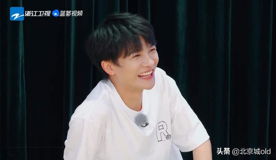 奔跑吧第十季周深玩游戏,奔跑吧11周深搞笑