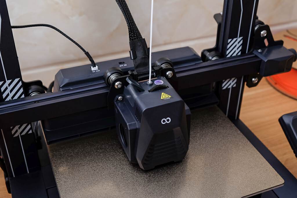 新卷王3D打印机来了，ELEGOO爱乐酷Neptune4海王星体验