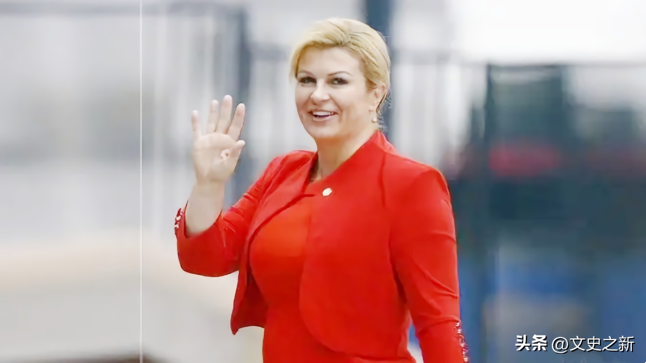 科琳达身材,克罗地亚美女总统亲自助阵世界杯