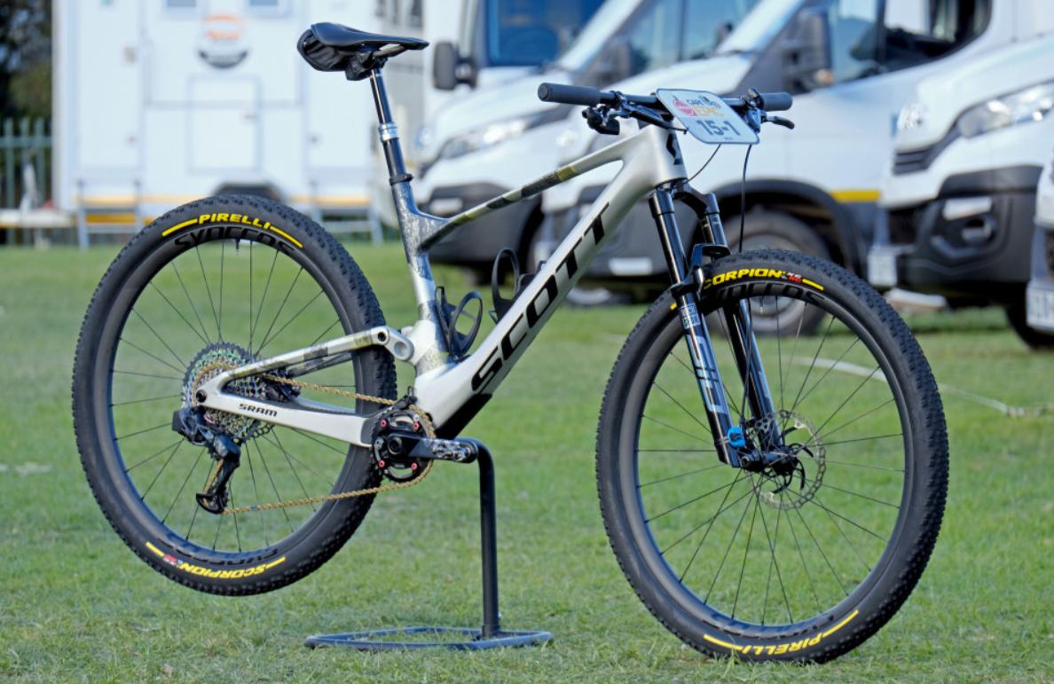 Pro战车尼巴利的ScottSpark山地战车