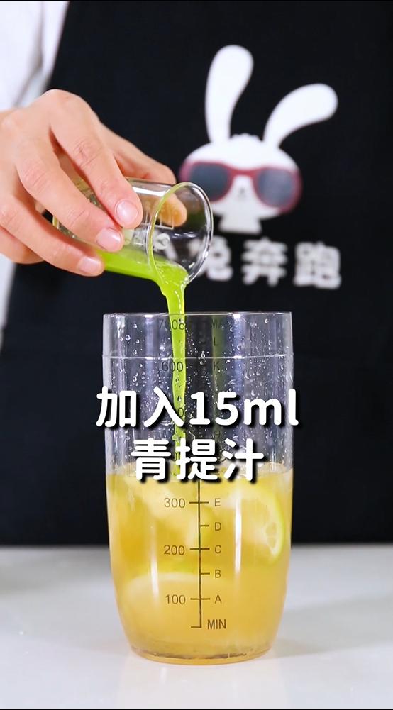 青提柠檬茶制作方法家庭版,爆柠奶茶配方