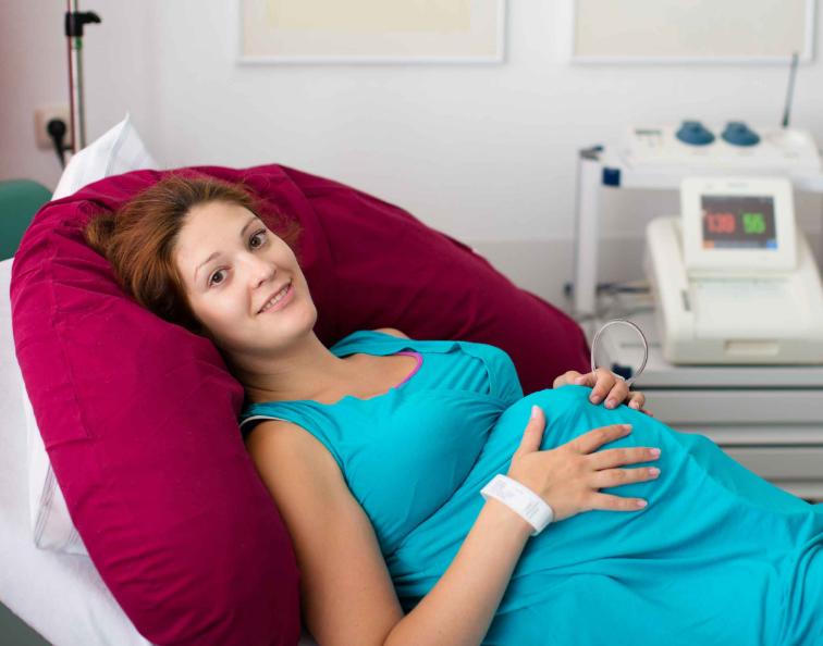 提醒准妈妈们：孕期出现4个异常，或说明胎儿出事了，需及时就医