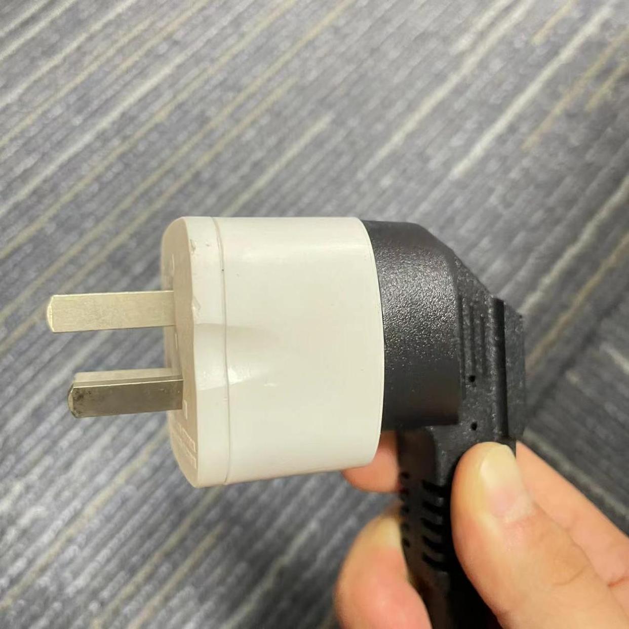 几何g6无线充电打开方式,几何G6快充充电功率