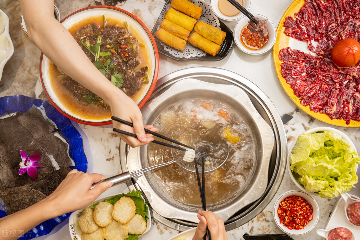 火锅行业发展概况及未来发展前景,火锅行业现状及发展前景