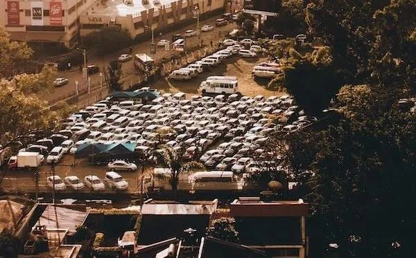 看完郴州这个地下车库，我理解了什么叫做品质狂魔