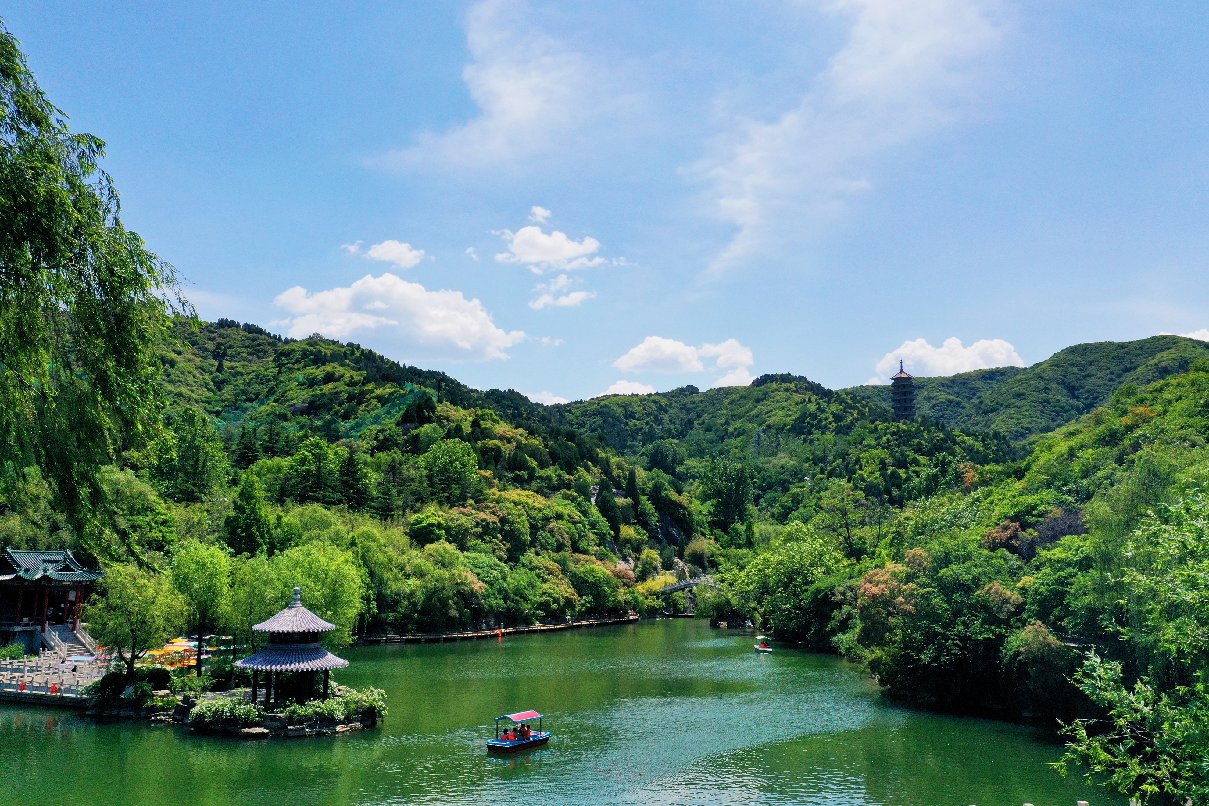 济南药山公园夏令营,济南暑假夏令营21天全封闭活动
