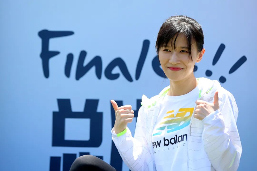 帮网红能挣钱吗,帮老板赚32个亿的网红