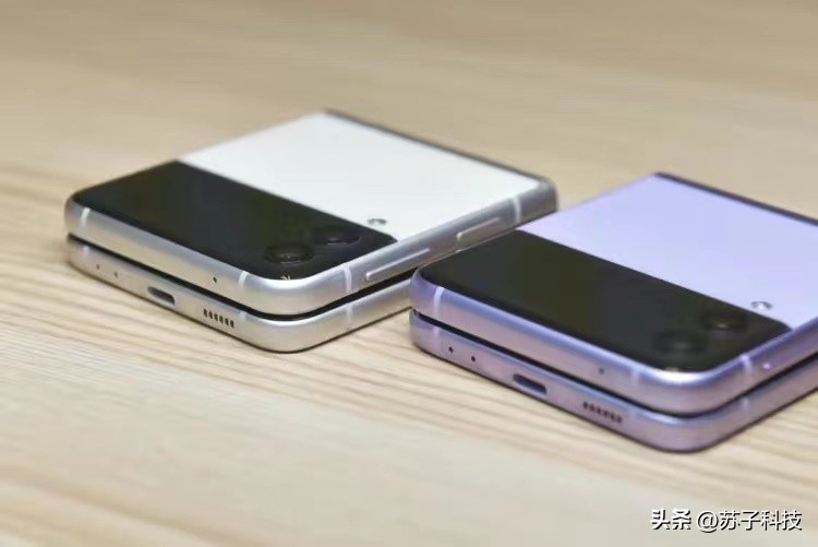 三星折叠屏3000-4000元,三星折叠屏各方面都不如苹果吗