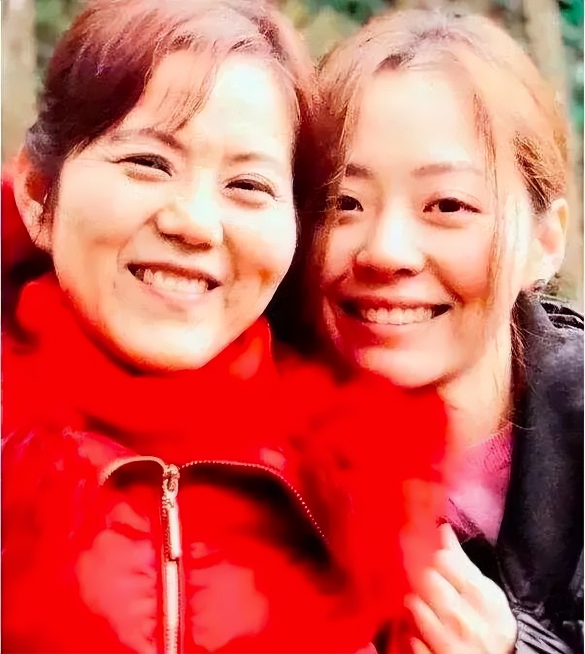 张靓颖为主动染新冠致歉,张靓颖被骂