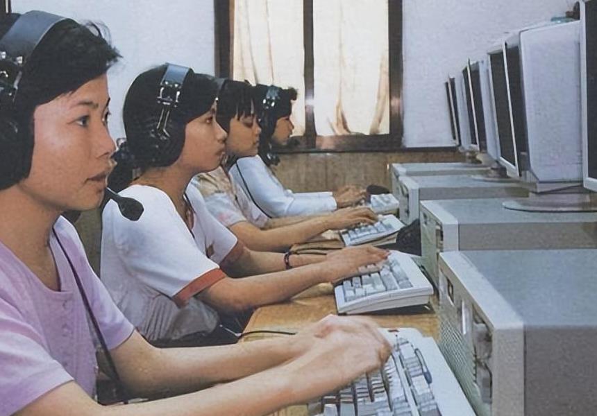 90年代的bb机视频,90年代的BB机