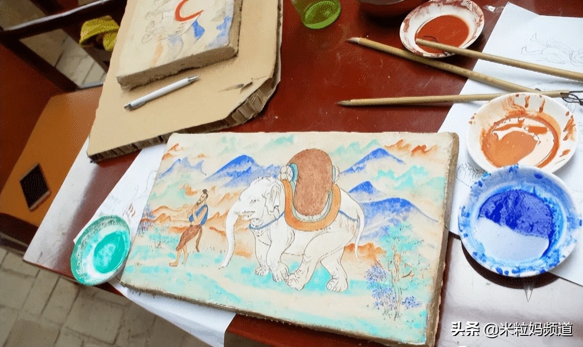 美哭了的动画片,8部绝美中国风动画推荐