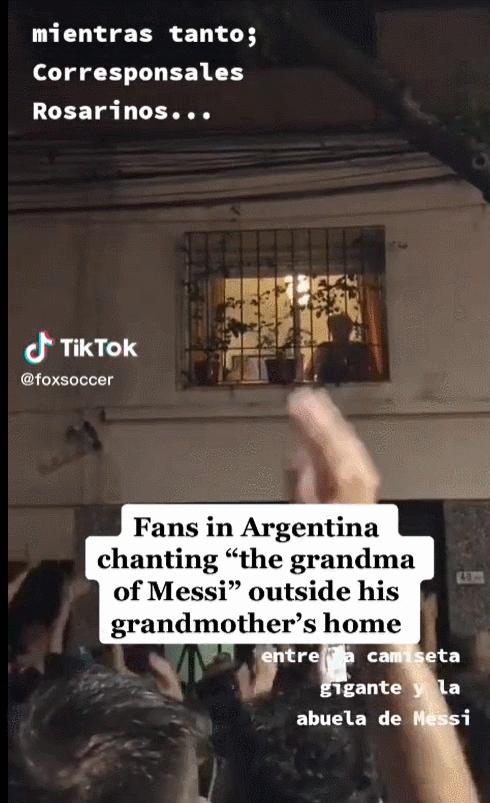 梅西夺冠后阿根廷粉丝集体哭了,梅西夺冠网友哭了