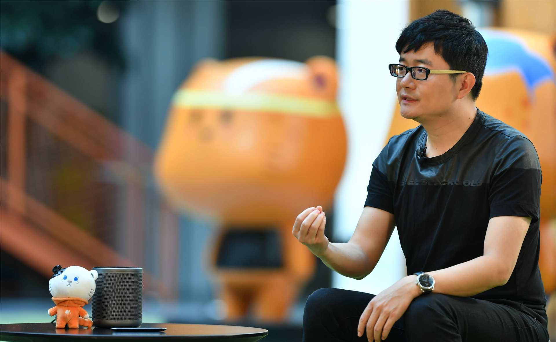 江西男人，25岁考研失败，30岁成副总裁，却被周鸿祎告了