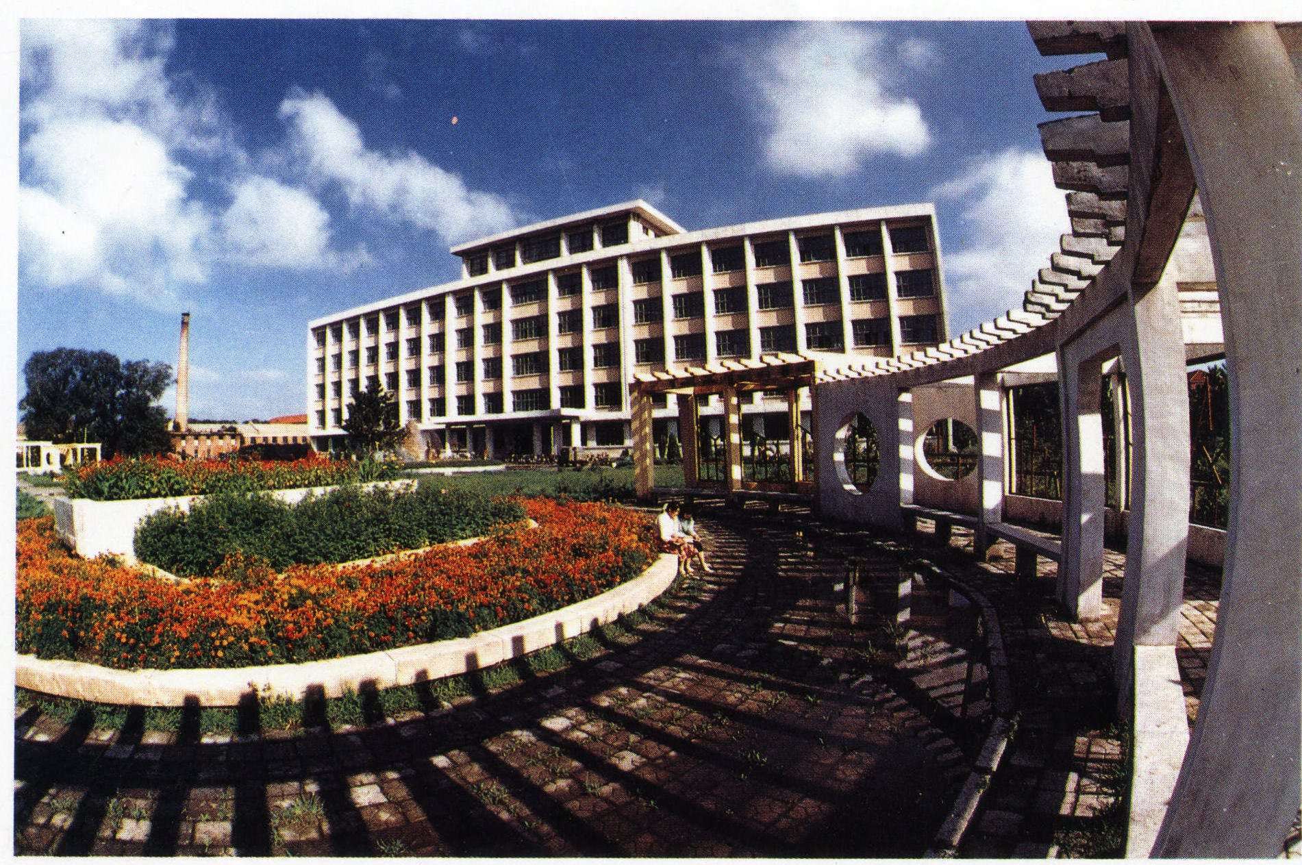 吉林工业大学为什么被合并,吉林工业大学和谁重组