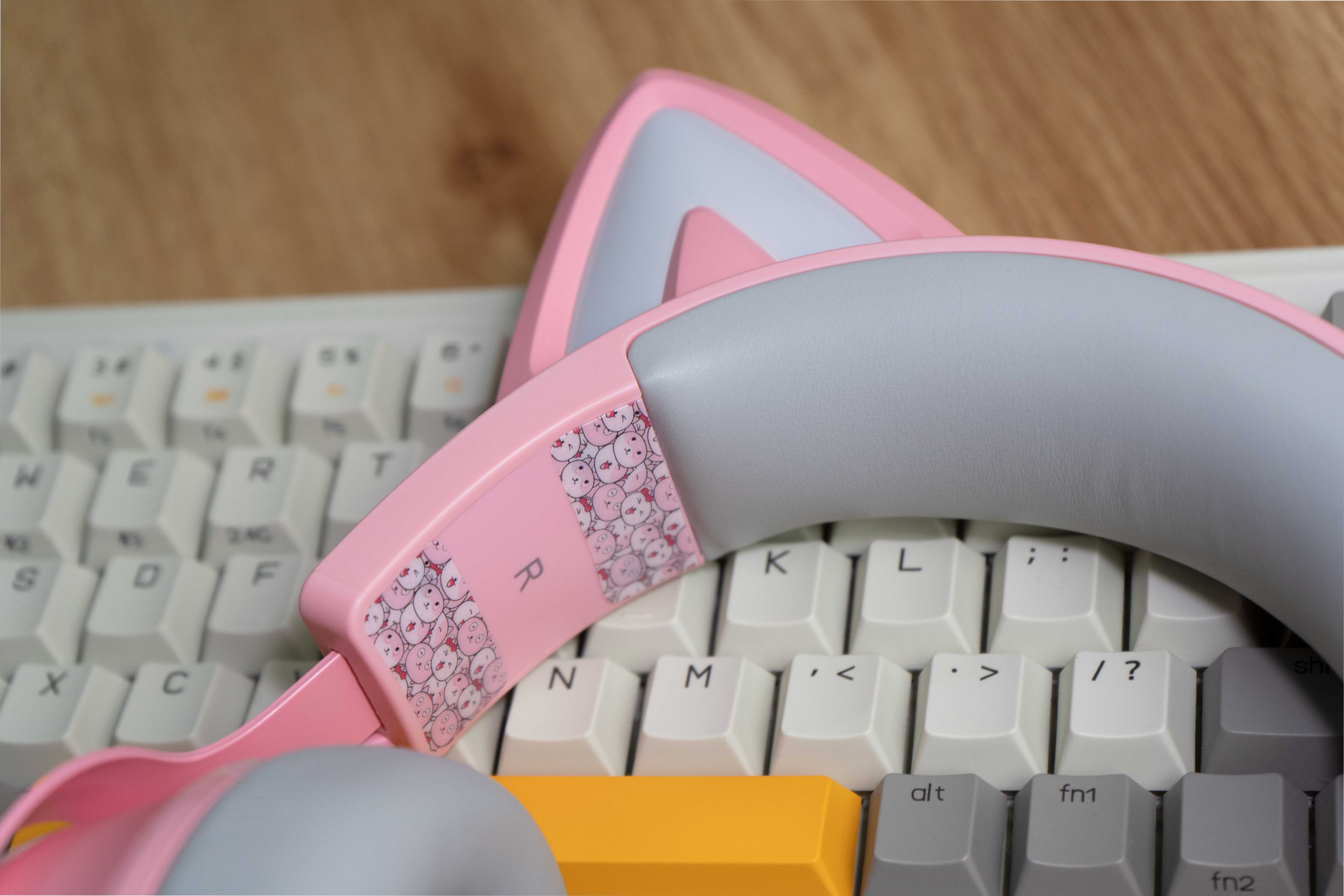 硬派甜心，硕美科粉色猫耳电竞游戏耳机体验