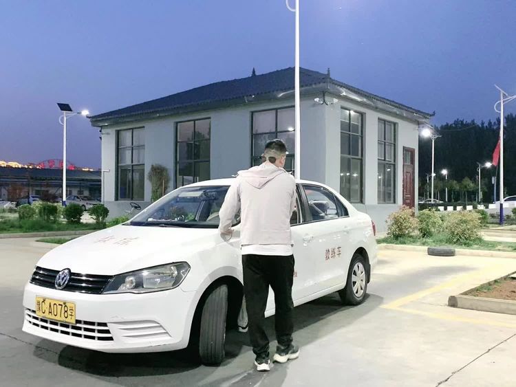 洛宁县振祥驾校科目三训练,一所创造奇迹的学校