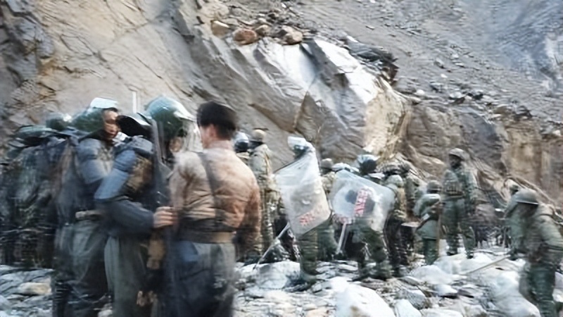 印度*队军**实力和中国差距多大？美专家评价印度：再胡闹等于自杀