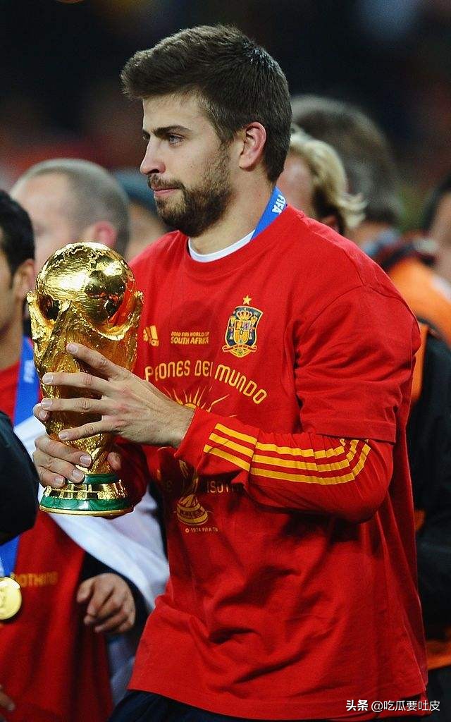 西班牙足坛大满贯球员,足坛历史上冠军最多的球员