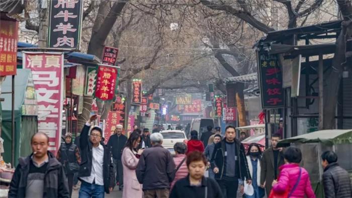 陕西遍地都是兵马俑,中国村庄里面居然有兵马俑