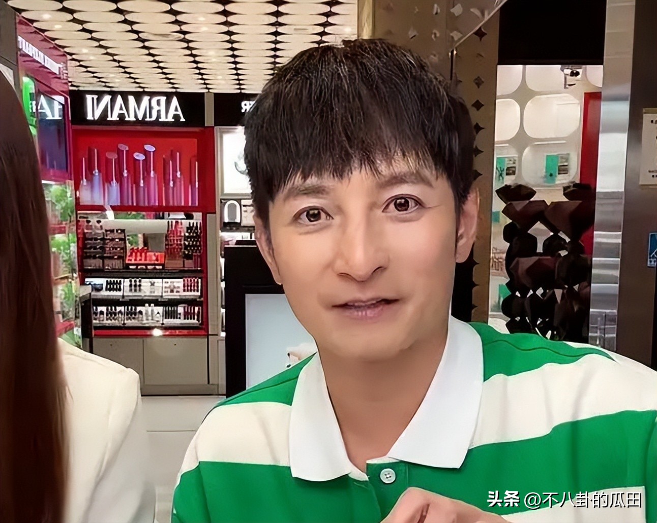 新增6个瓜：男星陪睡男大佬、钟丽缇陷离婚风波，都太离谱了