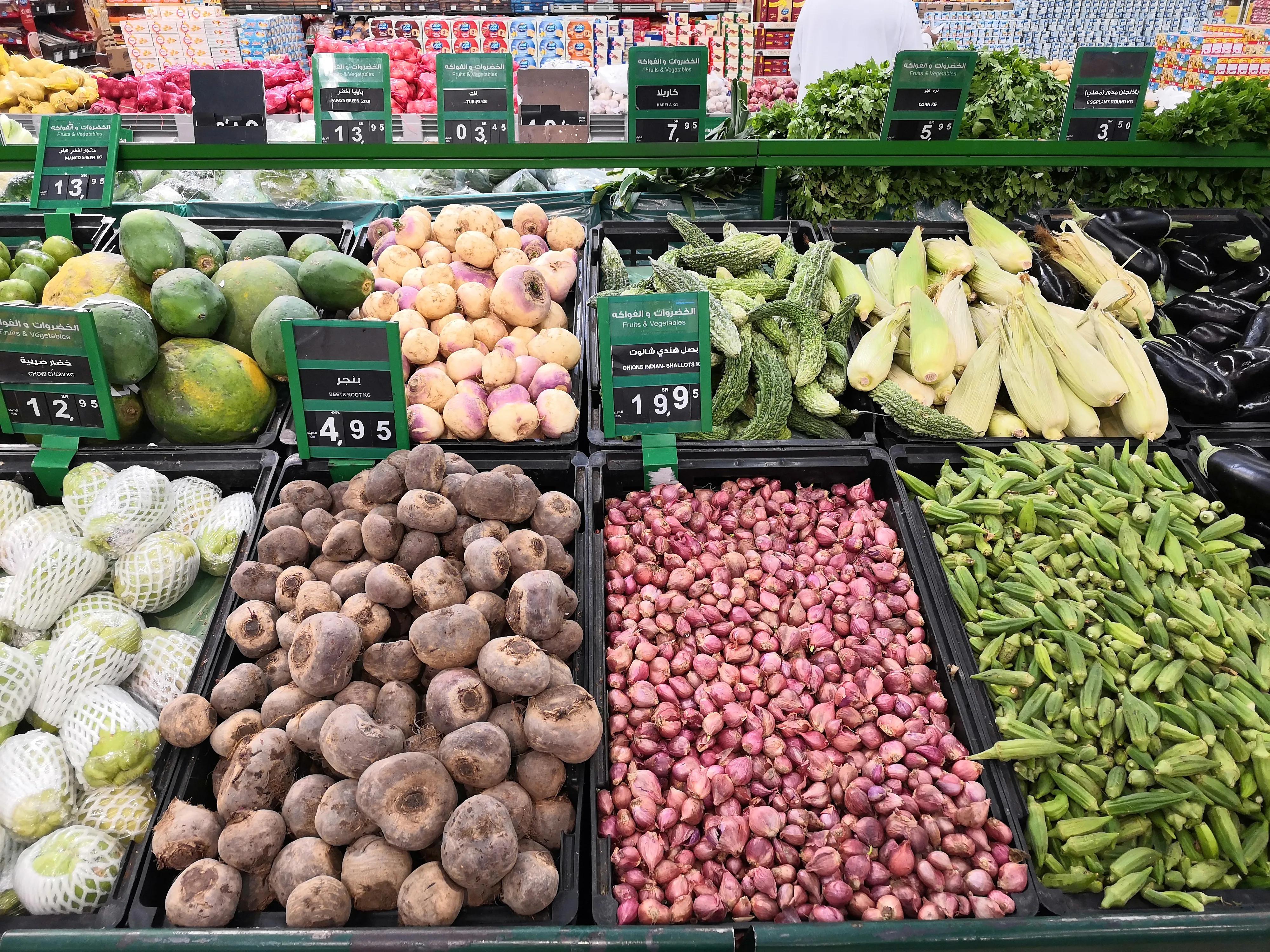 头顶一块布不是恐怖就是富什么梗,头顶一块布的人为啥那么富