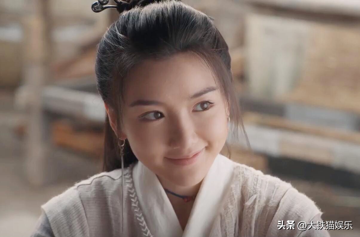 演女二抢女主风头，挑大梁却又差了点意思，这5位女星问题出在哪