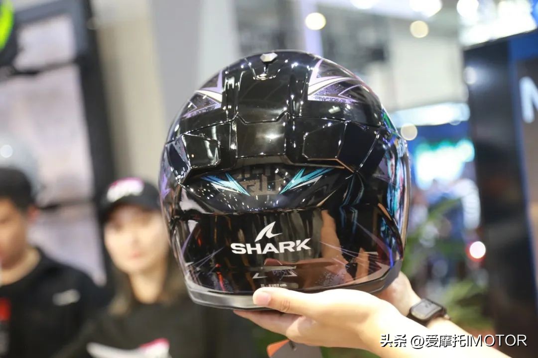 shark大尾翼是限量盔么,shark大尾翼赛道盔