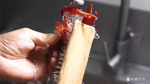 “完了，这店又要被抢破头了！”