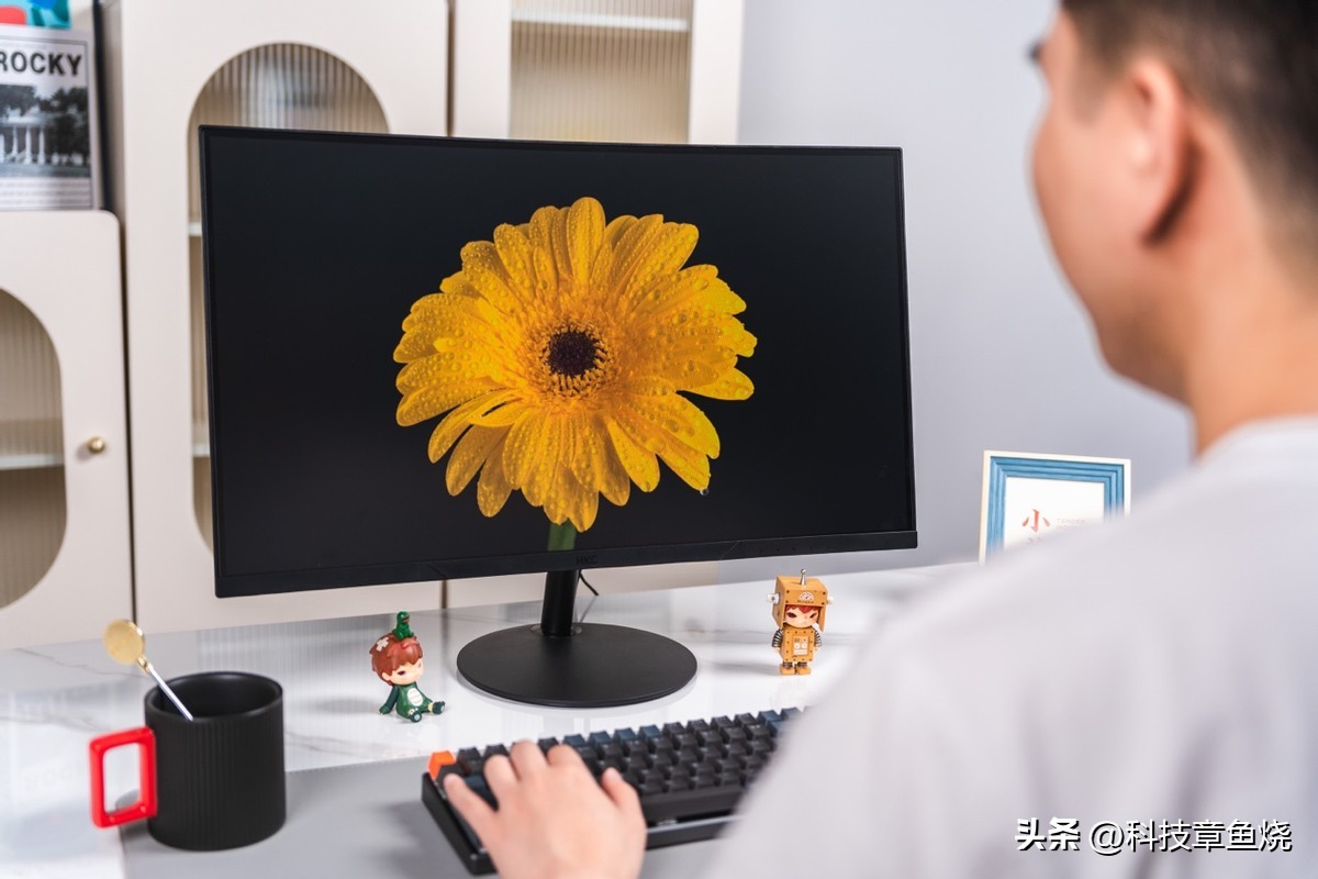 五一还没想好去哪玩，不如淘一台HKCC270宅家消遣