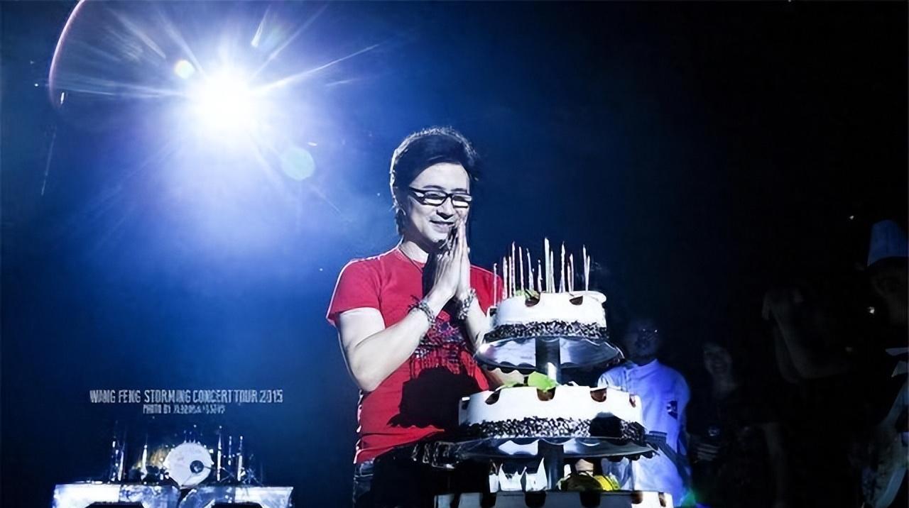 王思聪评价汪峰,王思聪评价汪峰视频