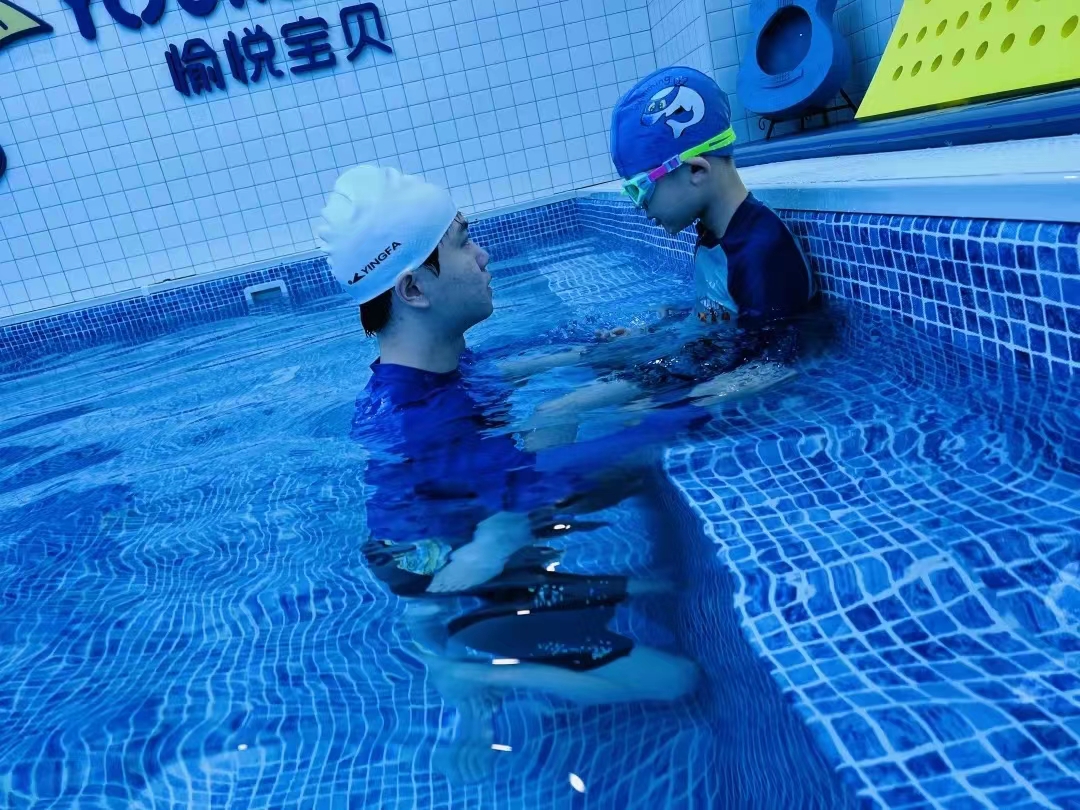 月儿湾婴儿游泳馆加盟费,婴儿游泳馆加盟不用加盟费