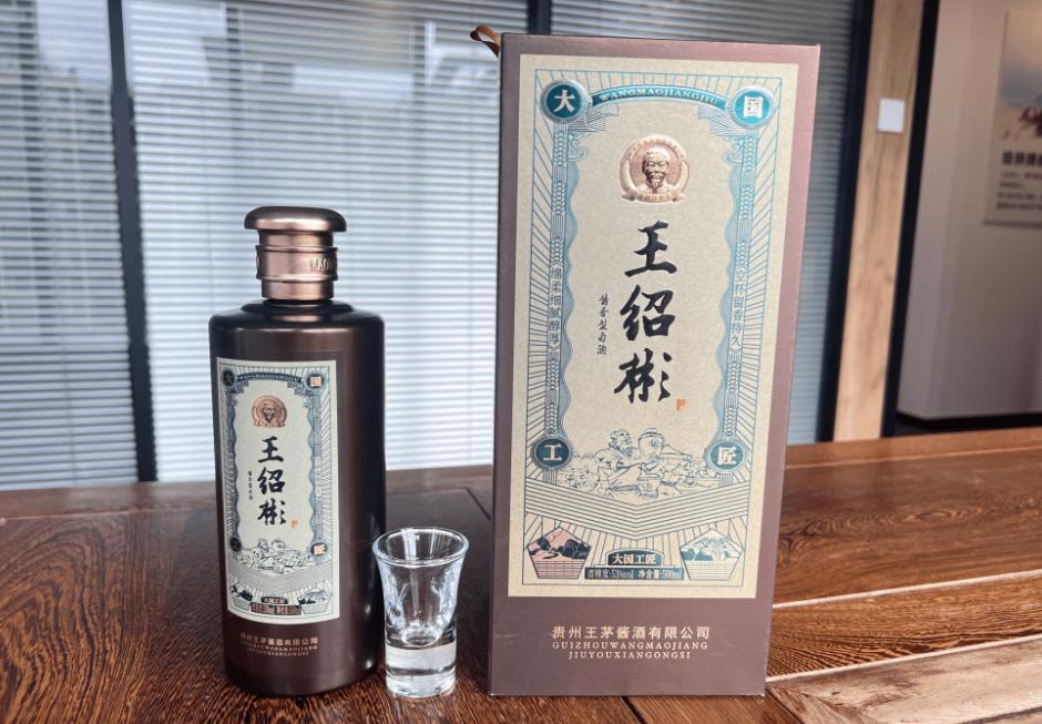 春节浓香型白酒哪款好,过年哪款白酒口感好