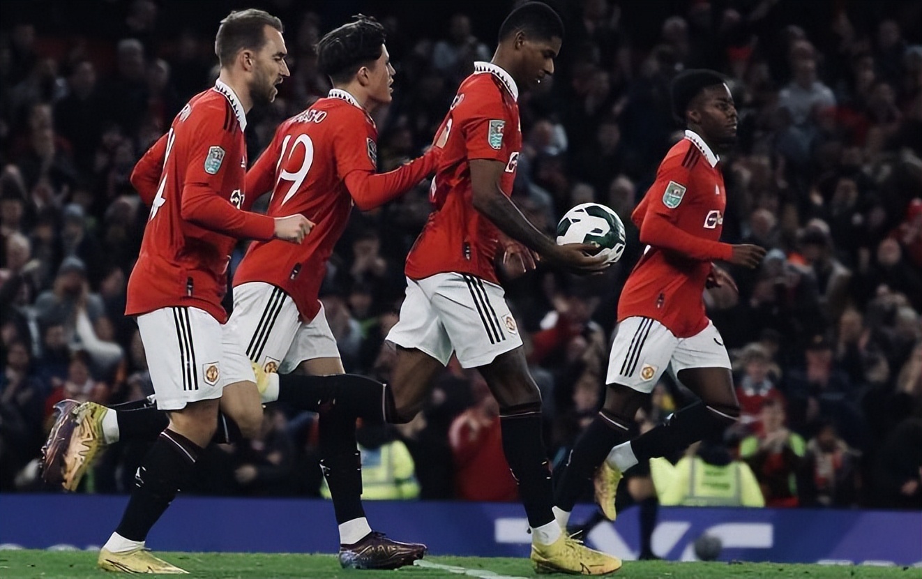 距离世界杯开幕已屈指可数！一位迷恋足球40年的老球迷吐露心声