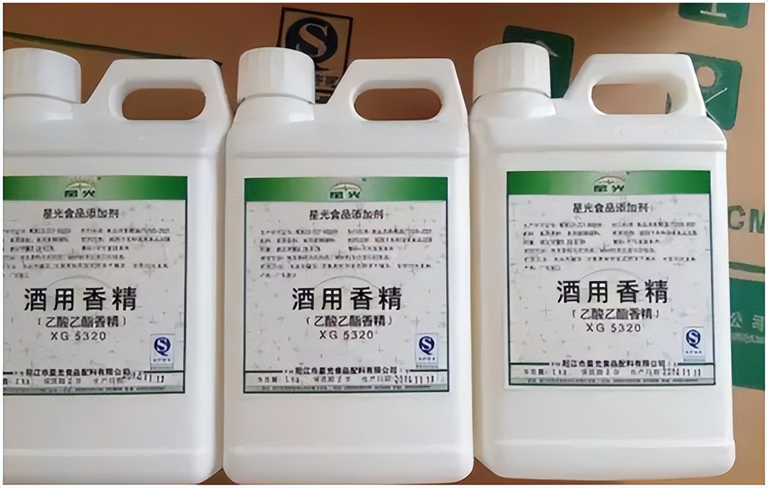 聚会桌上摆一堆红酒啤酒,酒桌上老是喝醉酒的是什么人