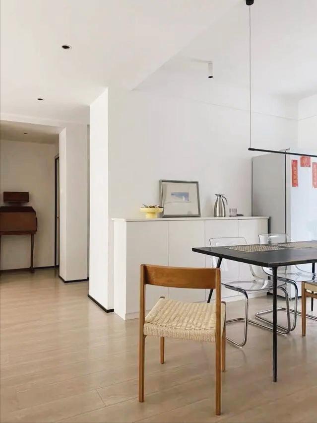 发现江西一户人家,全屋仅有7件家具,堪称“极简教科书”,晒晒